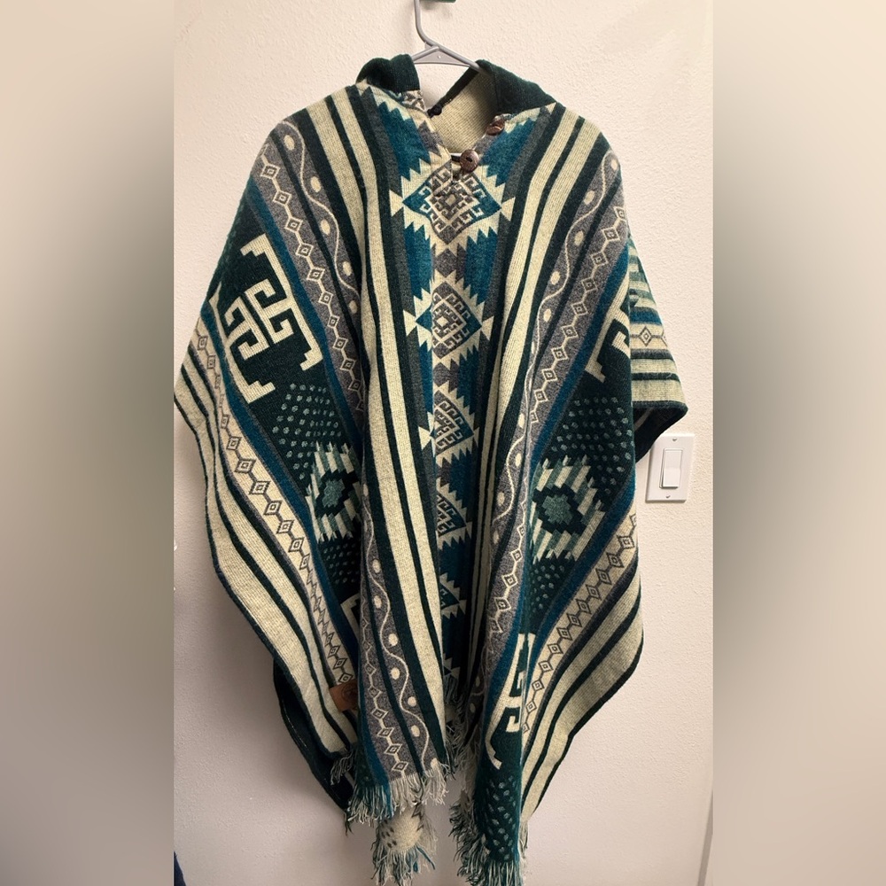 Alpaca Geometric Patterned Poncho